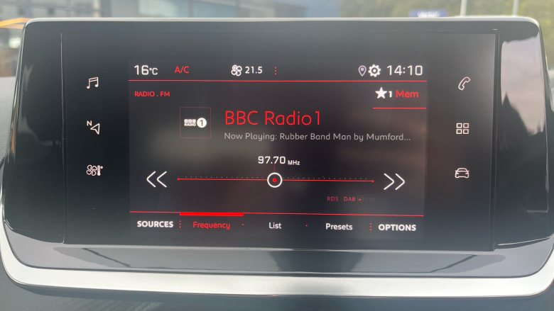 Peugeot 2008 1.2 PureTech 130 Allure Premium 5dr EAT8 Petrol Estate